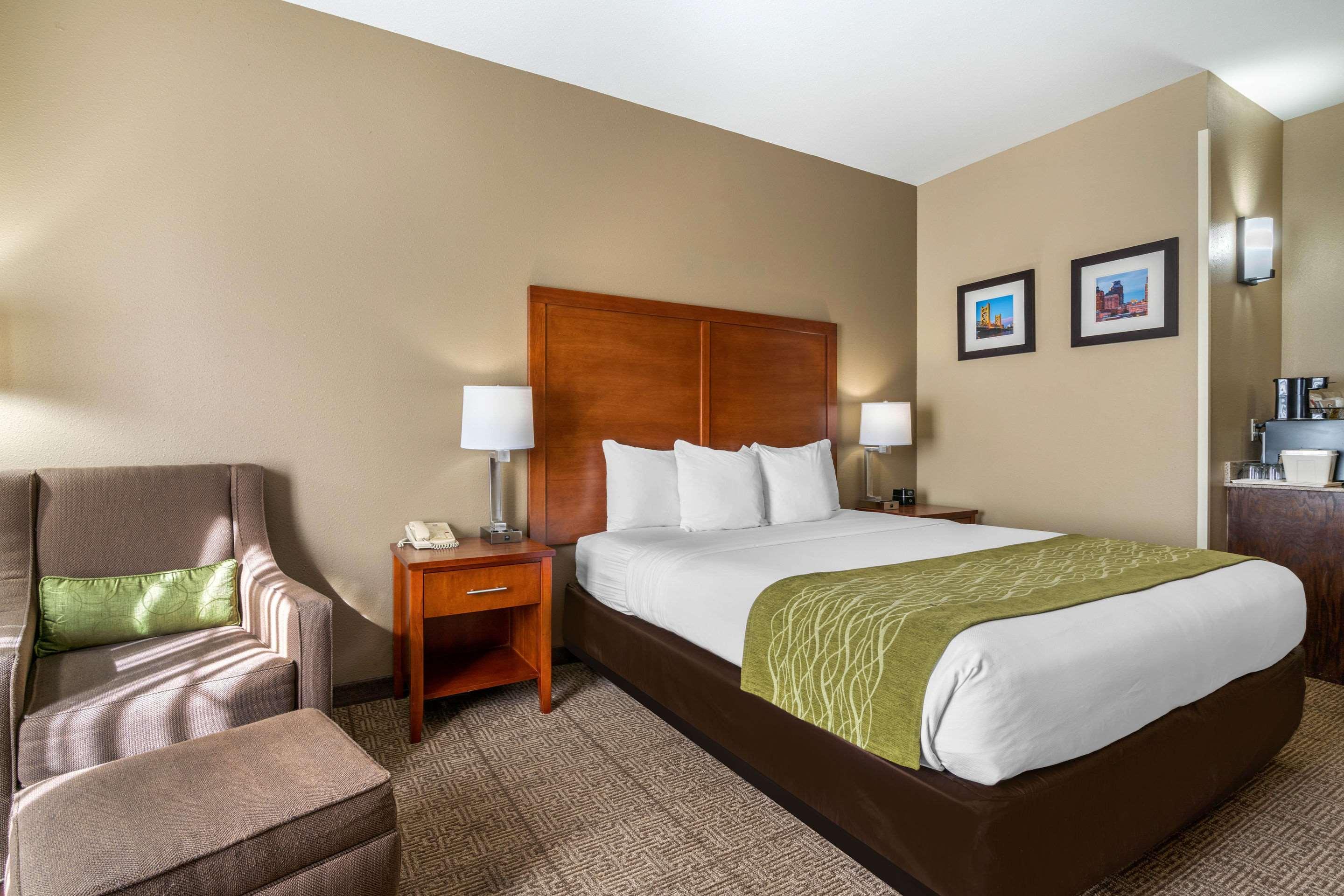 Comfort Inn & Suites Sacramento - University Area 외부 사진