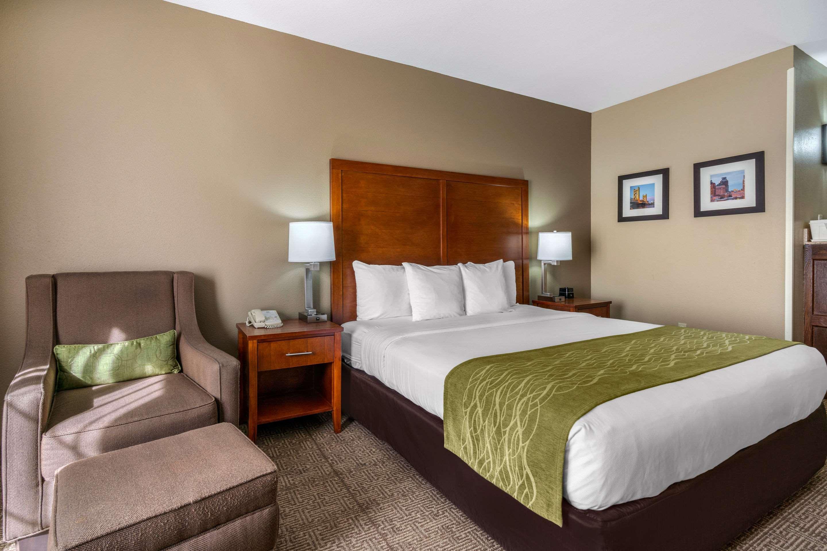 Comfort Inn & Suites Sacramento - University Area 외부 사진