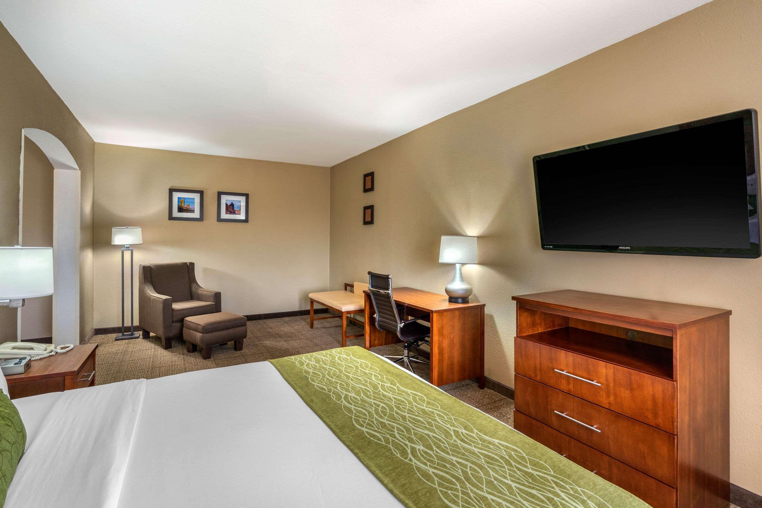 Comfort Inn & Suites Sacramento - University Area 외부 사진