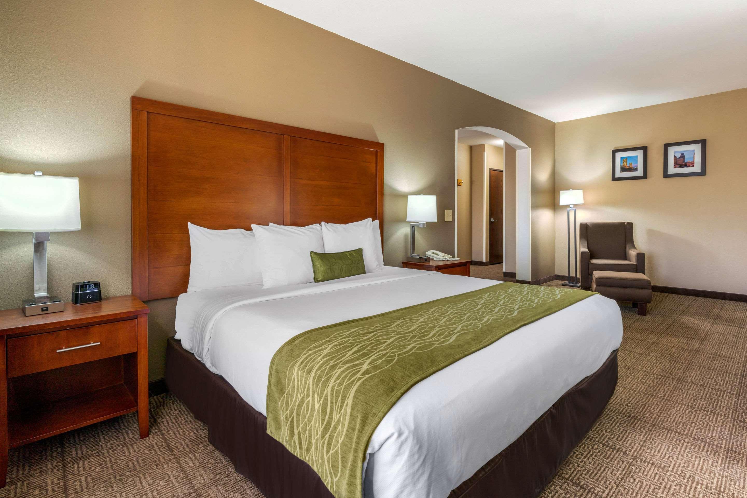 Comfort Inn & Suites Sacramento - University Area 외부 사진