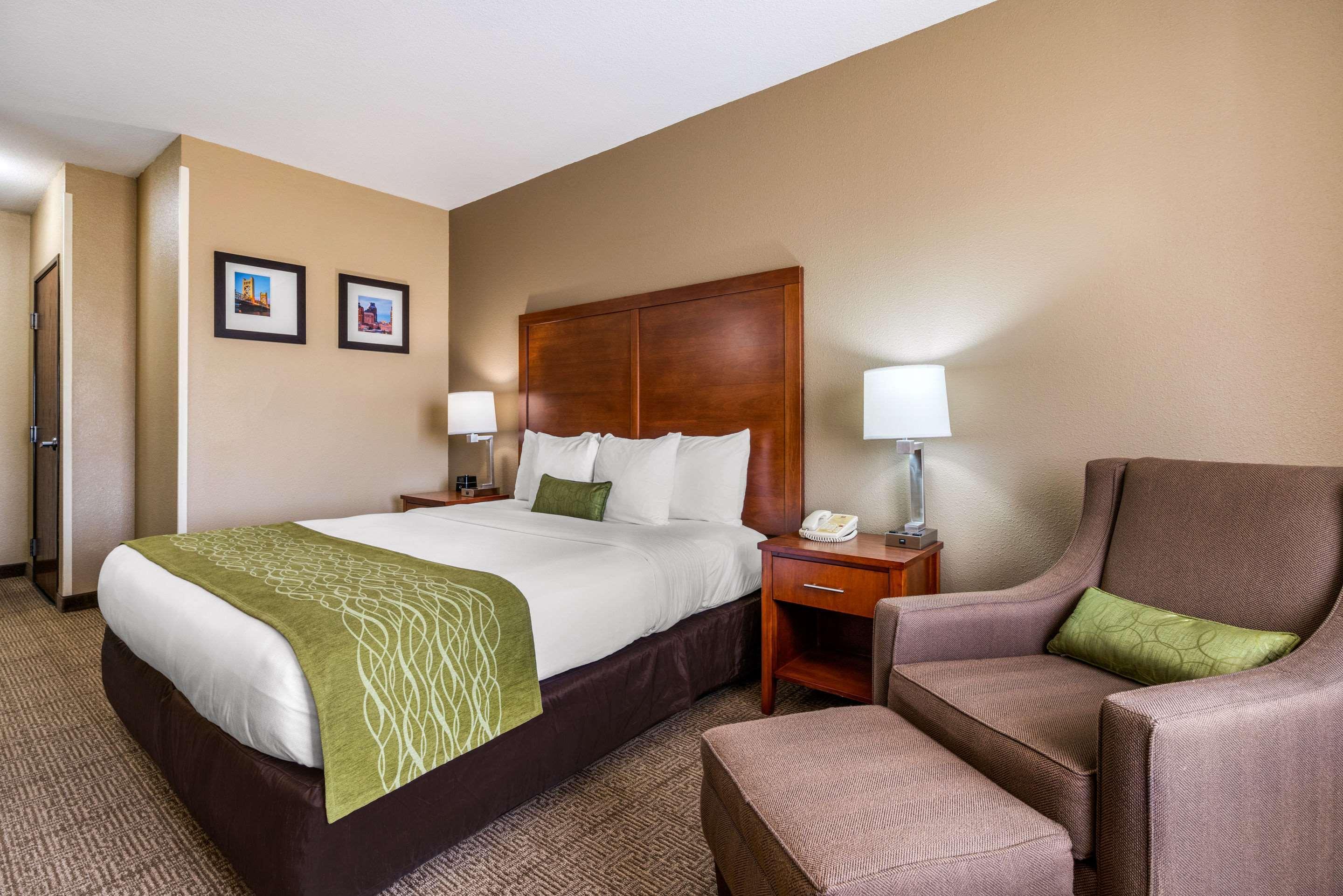 Comfort Inn & Suites Sacramento - University Area 외부 사진
