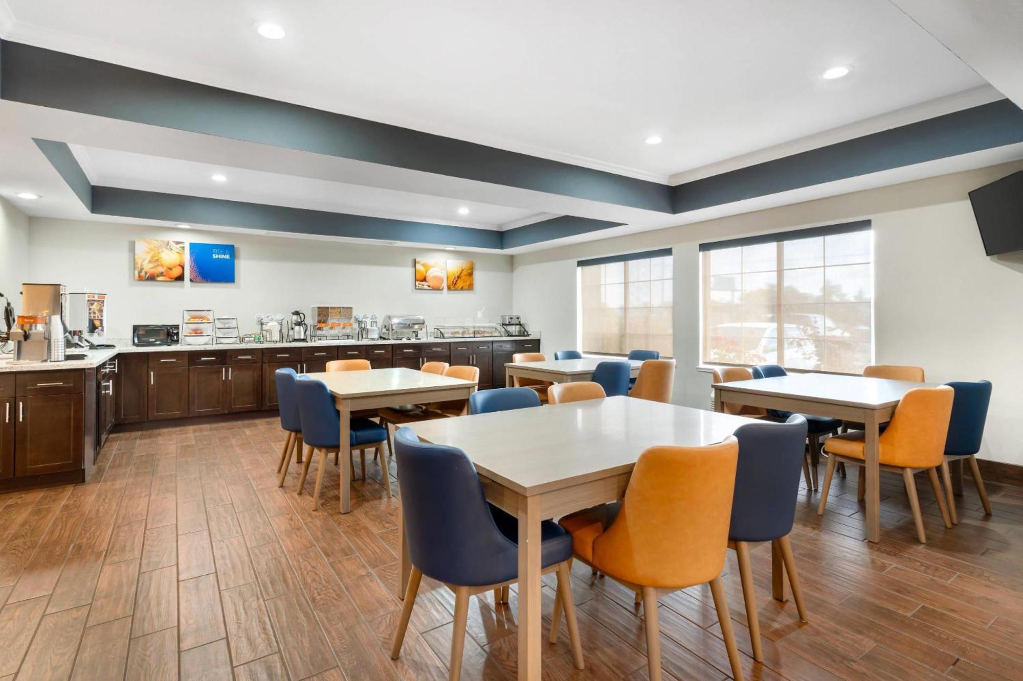 Comfort Inn & Suites Sacramento - University Area 외부 사진