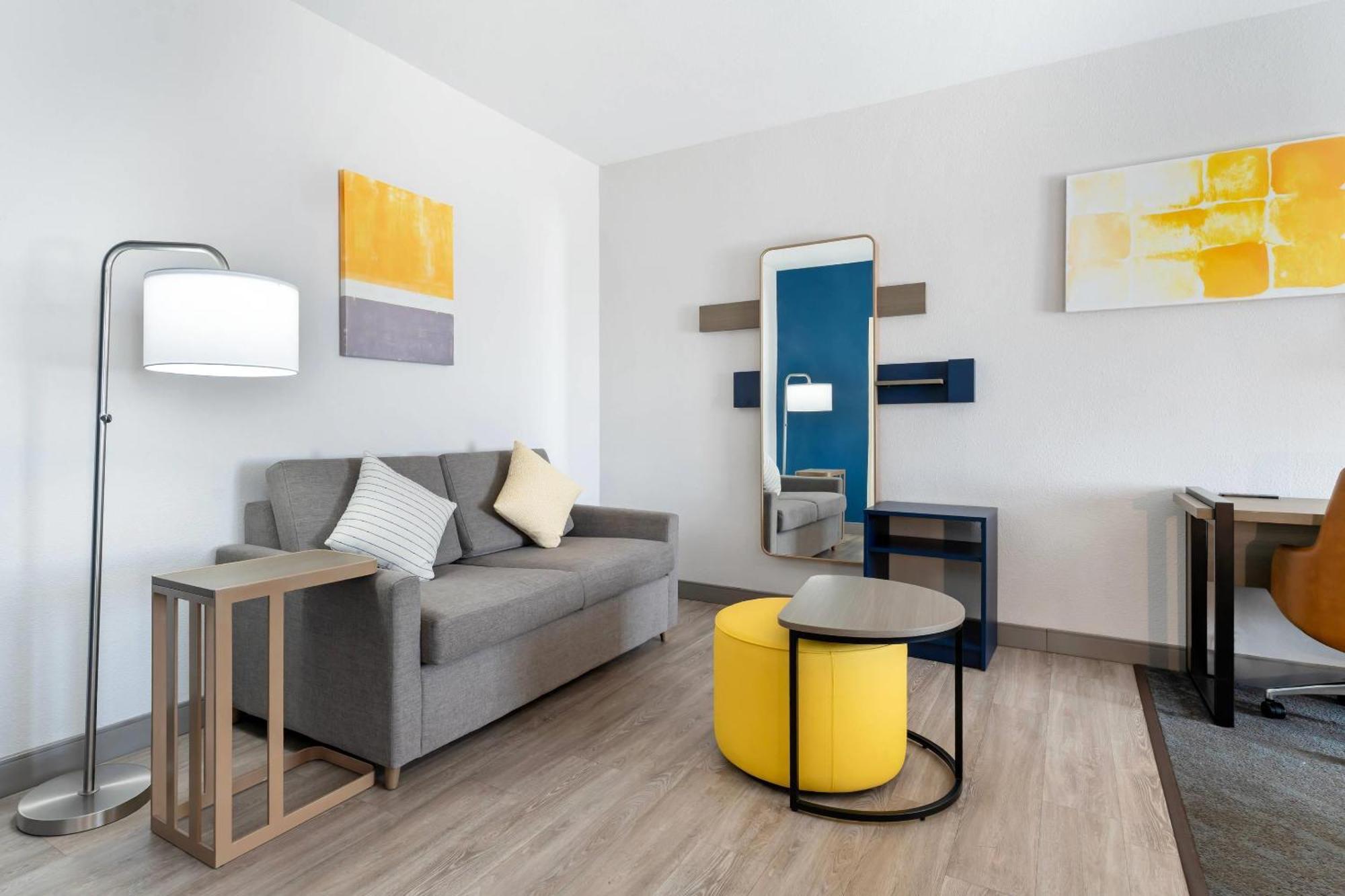 Comfort Inn & Suites Sacramento - University Area 외부 사진