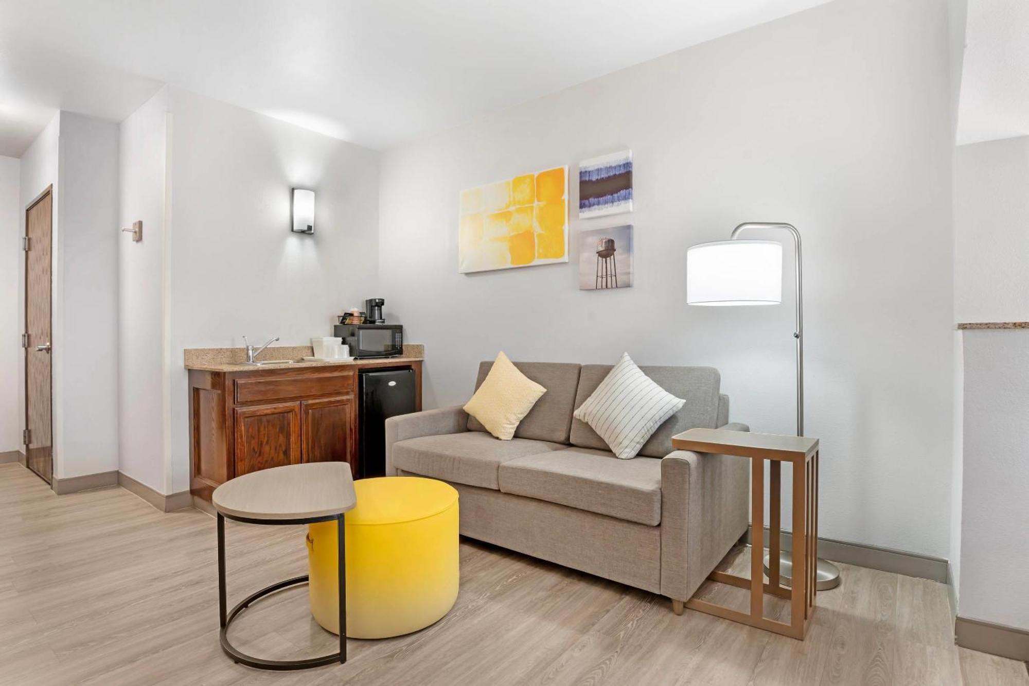 Comfort Inn & Suites Sacramento - University Area 외부 사진
