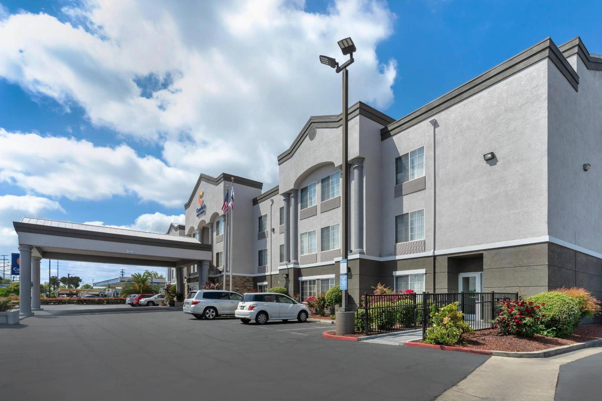 Comfort Inn & Suites Sacramento - University Area 외부 사진